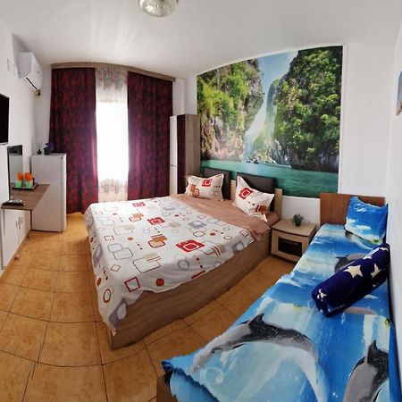 Vila Nico Costinesti Luaran gambar