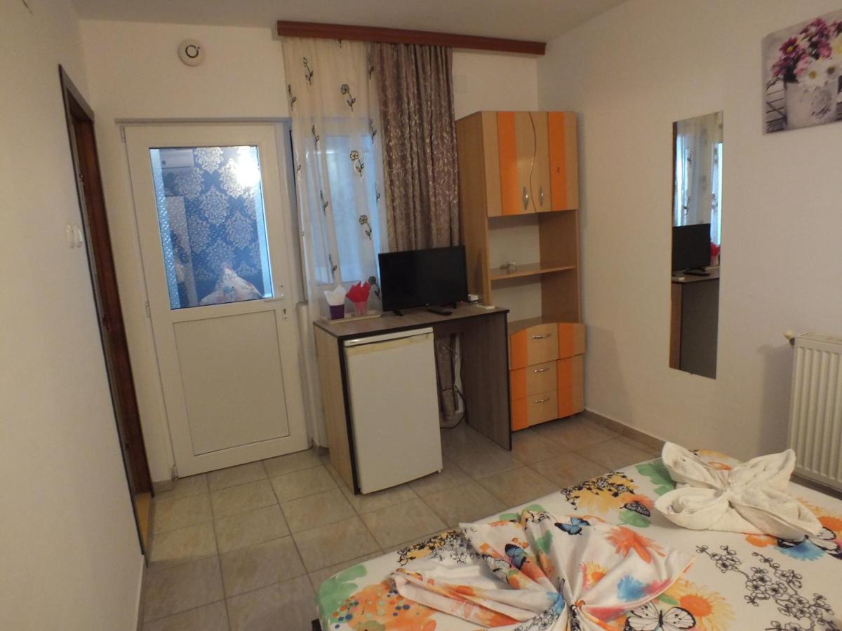 Vila Nico Costinesti Luaran gambar