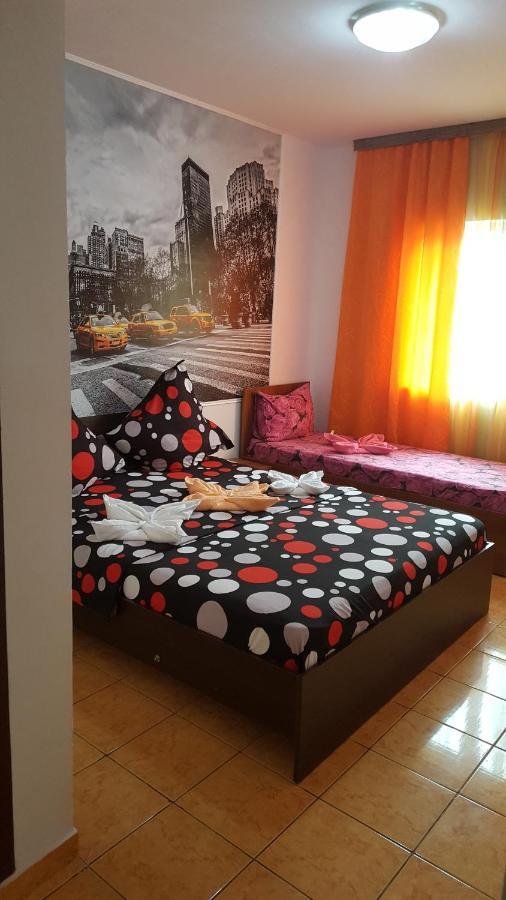 Vila Nico Costinesti Luaran gambar