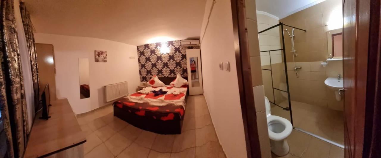 Vila Nico Costinesti Luaran gambar